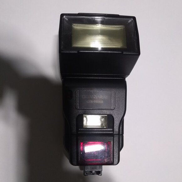 Quantaray QTB 9500A Camera Flash - Picture 1 of 7